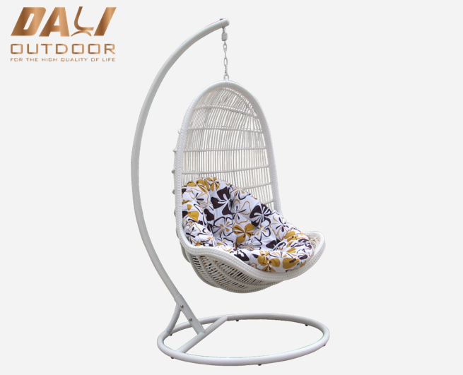 Egg Design prijenosna stolica za ljuljanje za dvorište od ratana